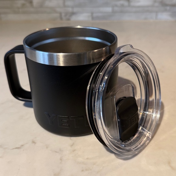 Yeti Rambler Mug 14 oz - Picture 2 of 8